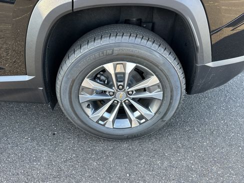 New 2026 Chevrolet Equinox LT w/ Safety and Technology Package image 25