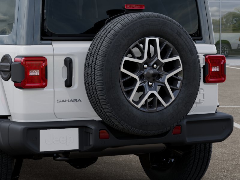 New 2026 Jeep Wrangler Unlimited Sahara w/ Rockslide Package AWD/4WD image 13