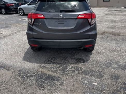 Used 2019 Honda HR-V EX image 17