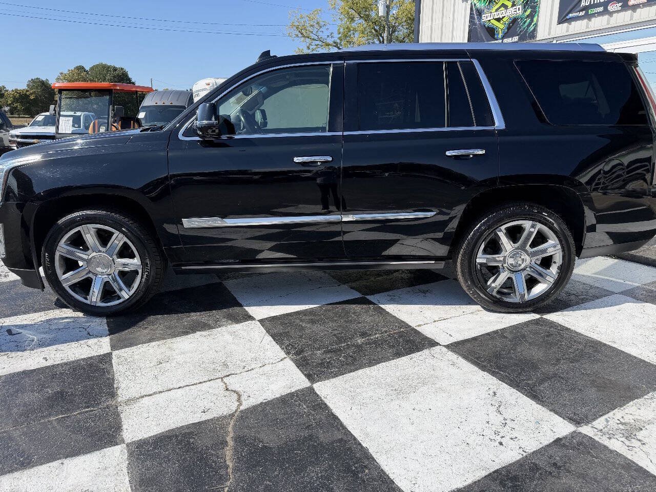 Used 2015 Cadillac Escalade Premium AWD/4WD image 8