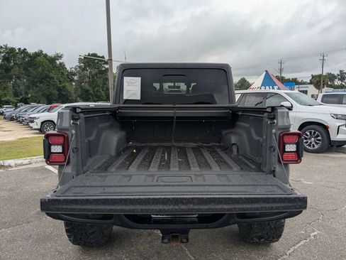 Used 2021 Jeep Gladiator Sport AWD/4WD image 13
