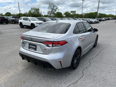 Used 2024 Toyota Corolla SE FWD image 6