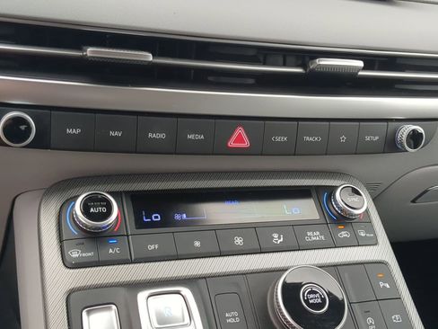 Used 2024 Hyundai Palisade SEL image 18