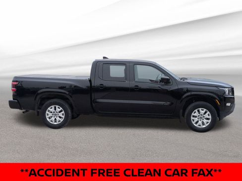 Certified 2023 Nissan Frontier SV image 5