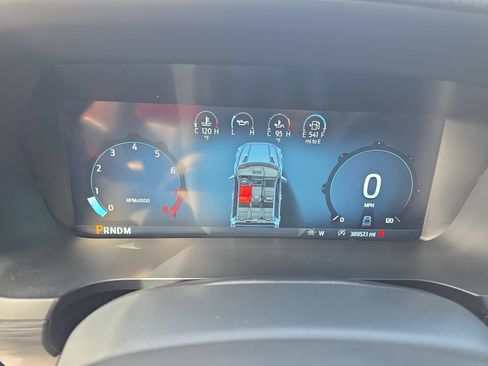 Used 2025 Ford F150 XLT w/ Equipment Group 301A Standard AWD/4WD image 18