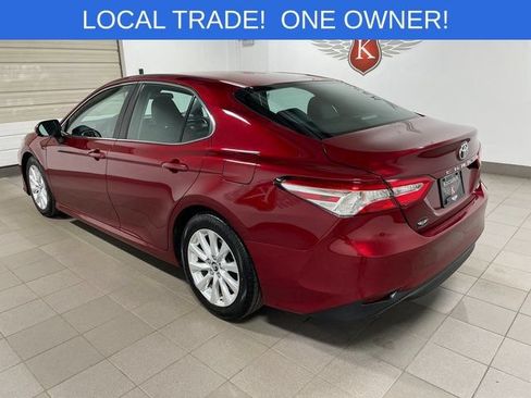 Used 2018 Toyota Camry LE w/ Protection Package (Q2) FWD image 4