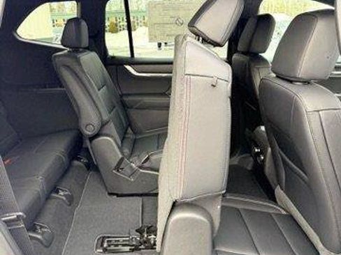 New 2026 GMC Acadia Elevation w/ Elevation Premium Package AWD/4WD image 50