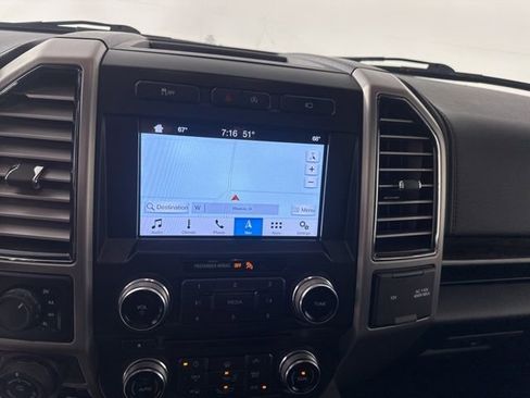 Used 2017 Ford F150 Platinum w/ Equipment Group 701A Luxury image 42