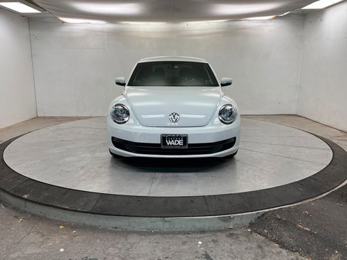Used 2014 Volkswagen Beetle 1.8T image 8