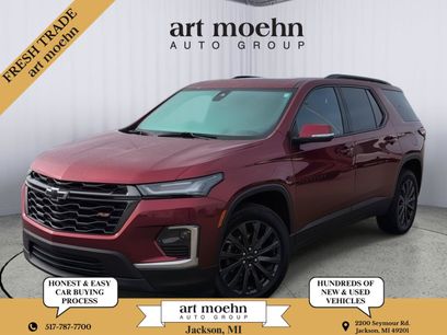 Used 2023 Chevrolet Traverse RS
