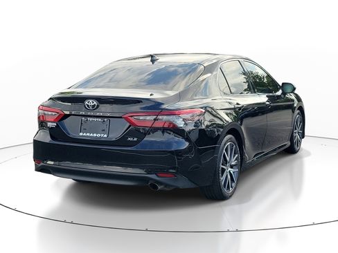 Certified 2024 Toyota Camry XLE FWD image 6