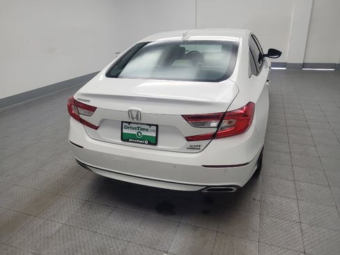 Used 2020 Honda Accord Touring image 7