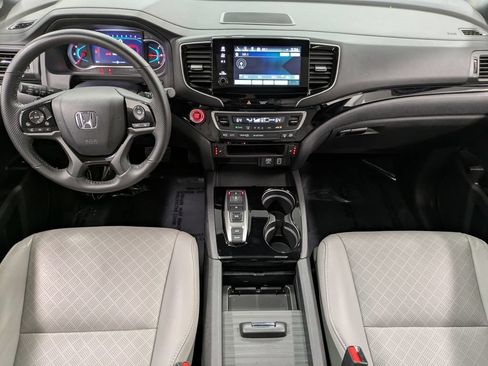 Used 2019 Honda Passport Touring image 23