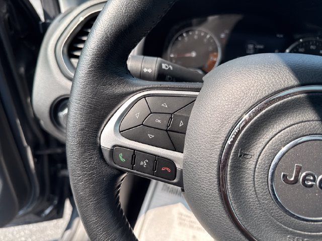 Used 2023 Jeep Renegade Limited w/ Sun/Sound Group AWD/4WD image 38