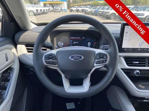 New 2025 Ford Explorer Active w/ Active Comfort Package image 15