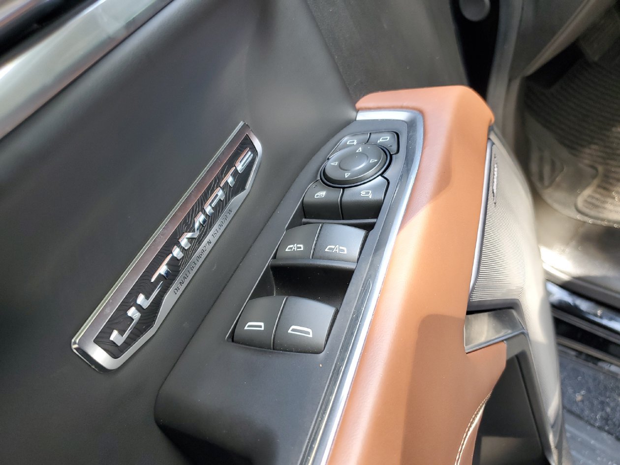 Used 2025 GMC Sierra 1500 Denali Ultimate AWD/4WD image 18