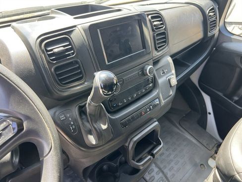 Used 2023 RAM ProMaster 2500 FWD image 12