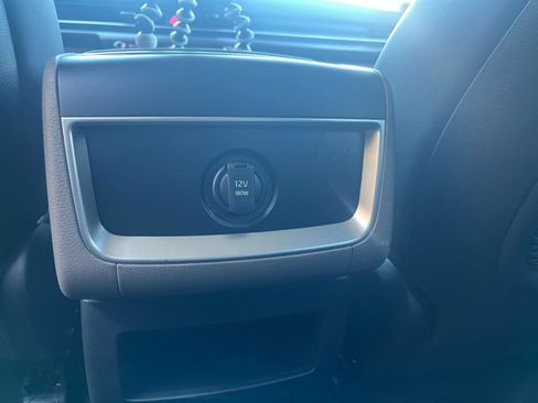 Used 2026 Kia Carnival FWD image 24