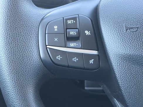 Certified 2020 Ford Escape SE image 23