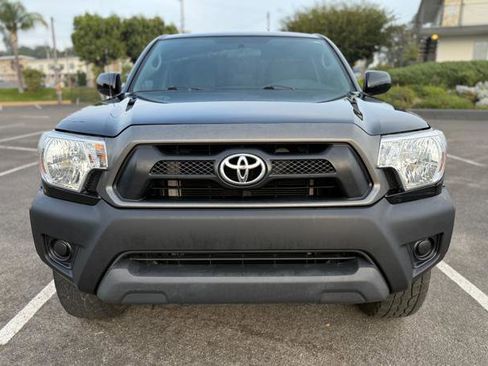 Used 2014 Toyota Tacoma 4x4 Access Cab w/ Convenience Package image 12