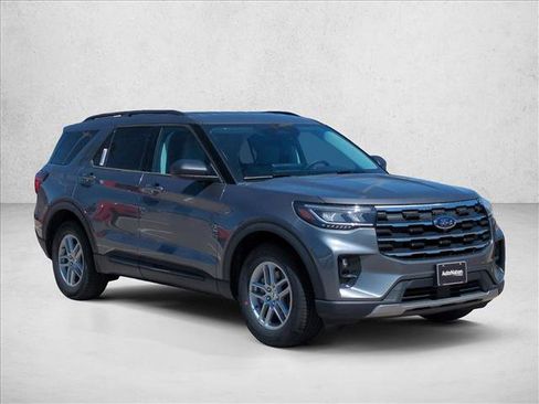 New 2026 Ford Explorer Active image 7