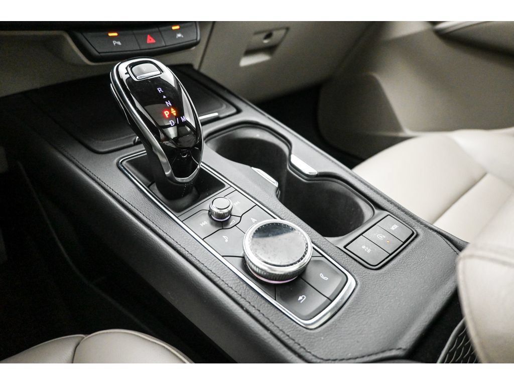 Certified 2023 Cadillac XT4 Premium Luxury AWD/4WD image 16