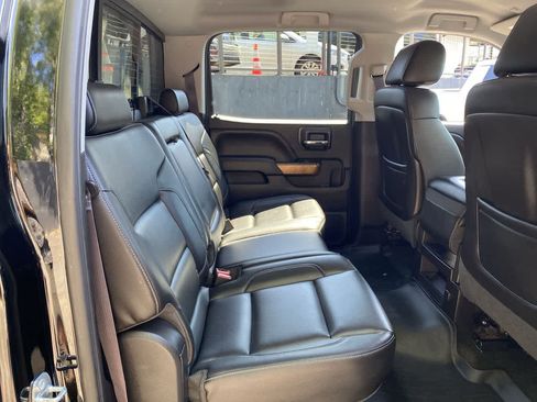 Used 2014 Chevrolet Silverado 1500 LTZ w/ LTZ Plus Package AWD/4WD image 17