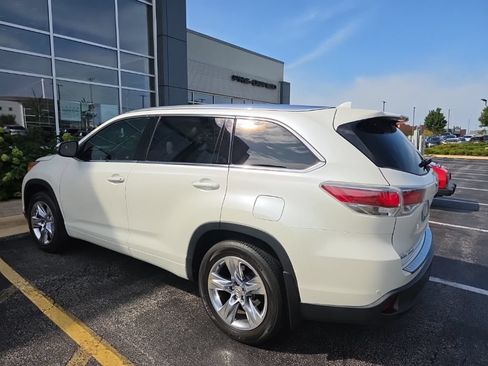 Used 2015 Toyota Highlander Limited Platinum AWD/4WD image 3