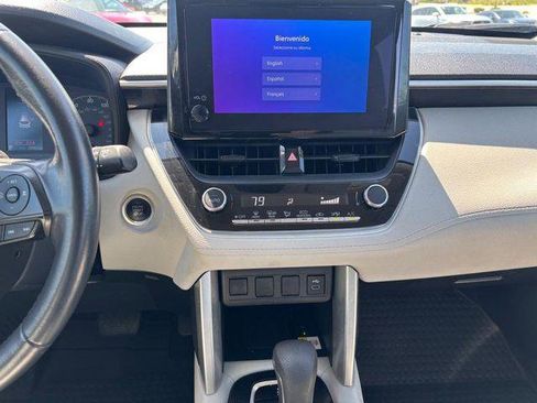 Certified 2023 Toyota Corolla Cross LE FWD image 13