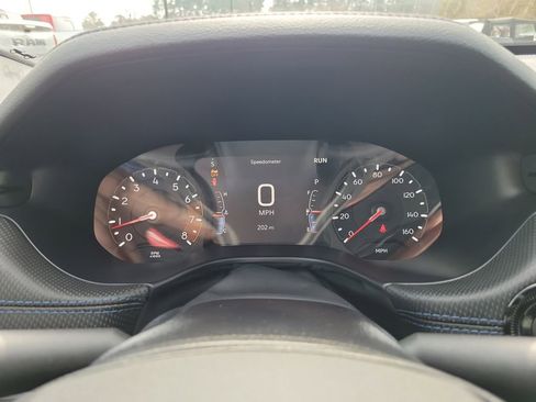 New 2026 Jeep Compass Latitude w/ Sun and Sound Group AWD/4WD image 13
