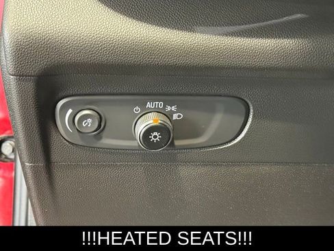 Used 2023 Buick Envision Essence image 24