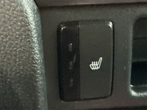 Used 2022 Honda Pilot Sport image 17