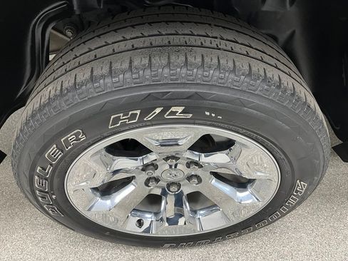 Used 2023 RAM 1500 Big Horn AWD/4WD image 17