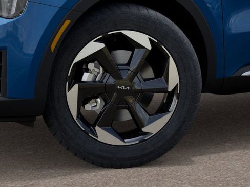 New 2026 Kia Sorento EX FWD image 9