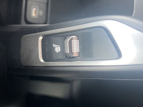 Used 2022 Kia Sorento EX image 34