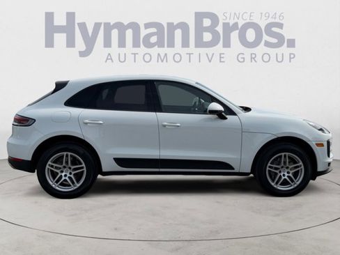 Used 2021 Porsche Macan image 2