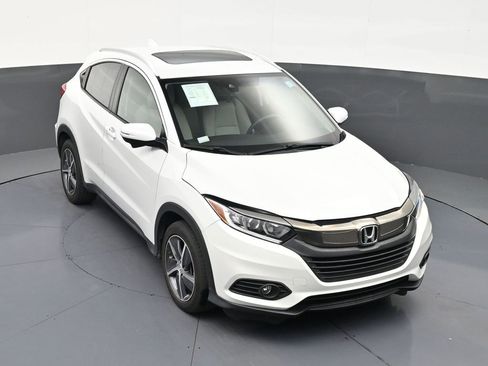 Used 2021 Honda HR-V EX image 19