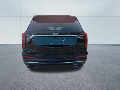 Certified 2023 Cadillac XT6 Premium Luxury w/ Technology Package AWD/4WD image 5