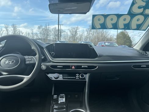 Used 2023 Hyundai Sonata SEL FWD image 17