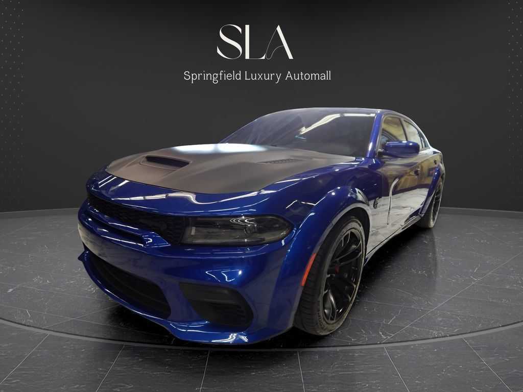 Used 2022 Dodge Charger SRT Hellcat w/ Carbon/Suede Interior Package RWD image 4