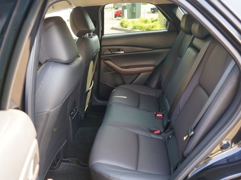 Used 2022 MAZDA CX-30 AWD 2.5 S w/ Premium Package image 18