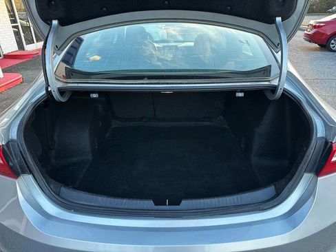 Used 2017 Chevrolet Malibu LS image 5