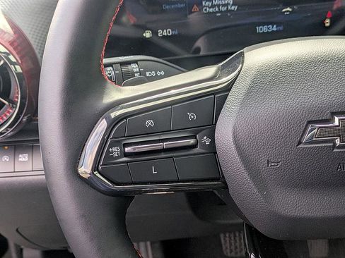 Certified 2025 Chevrolet Equinox RS image 17