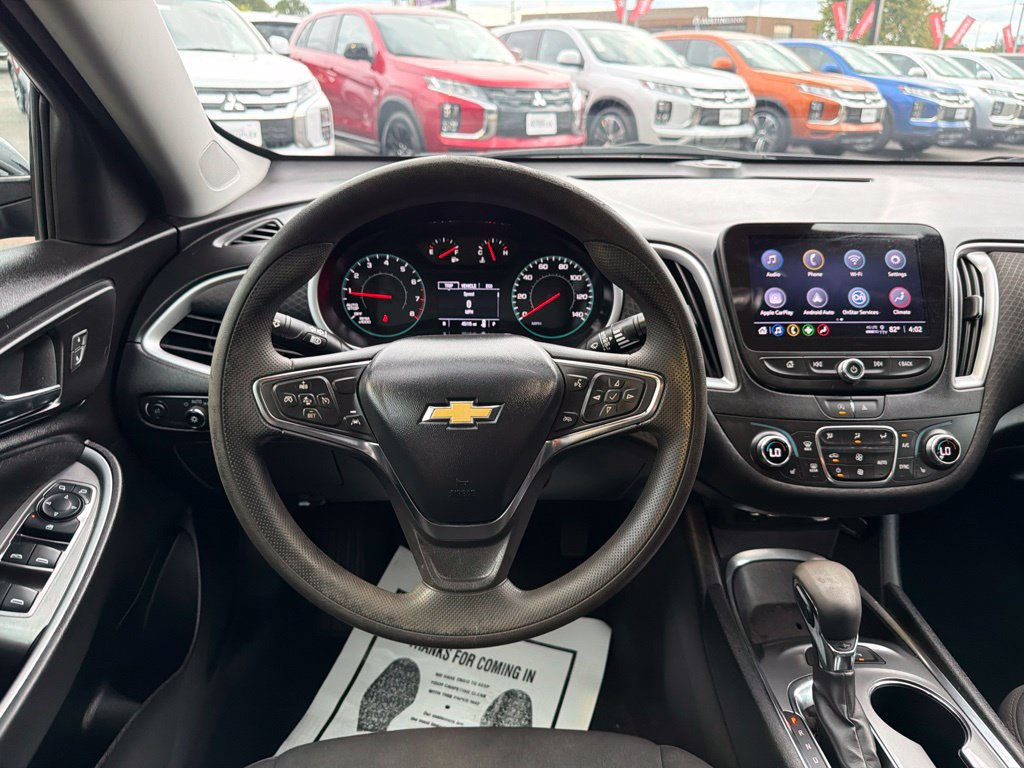 Used 2024 Chevrolet Malibu LT FWD image 33