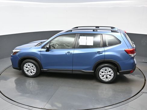 Used 2021 Subaru Forester AWD/4WD image 32
