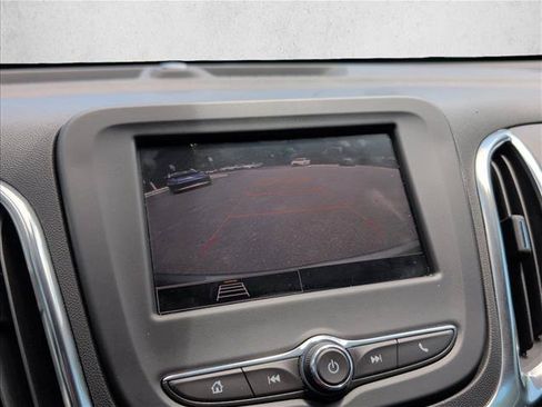 Used 2024 Chevrolet Equinox LT AWD/4WD image 12