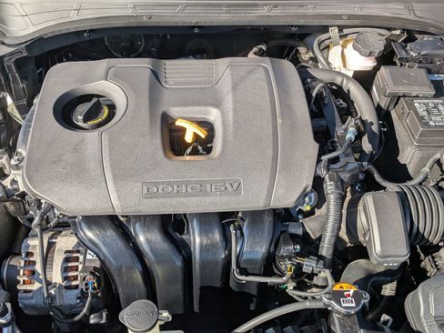 Used 2023 Kia Forte LXS image 34