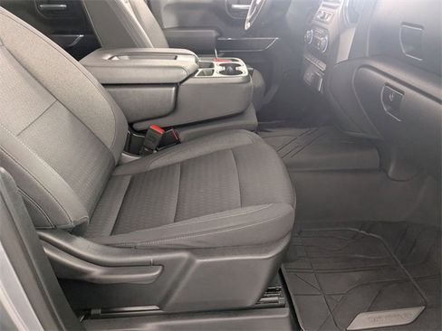 Certified 2023 Chevrolet Silverado 1500 Custom image 30