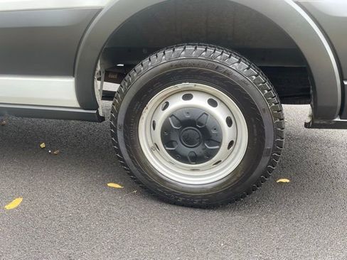 Certified 2020 Ford Transit 250 Medium Roof image 13