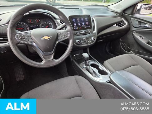 Used 2024 Chevrolet Malibu LT FWD image 7